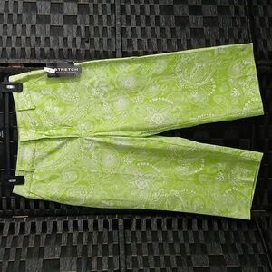 NWT Bay Studio Stretch Lime Green Paisley Cropped Wide Leg Pants Womens SZ 6P
